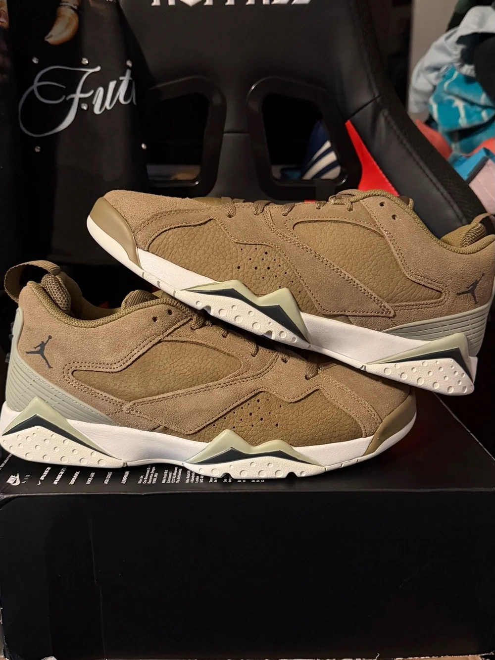 Jordan MVP 92 Box Label in Brown and Black